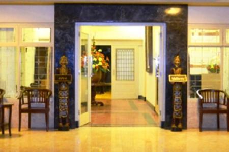 Srikandi Guesthouse Malang Exterior foto